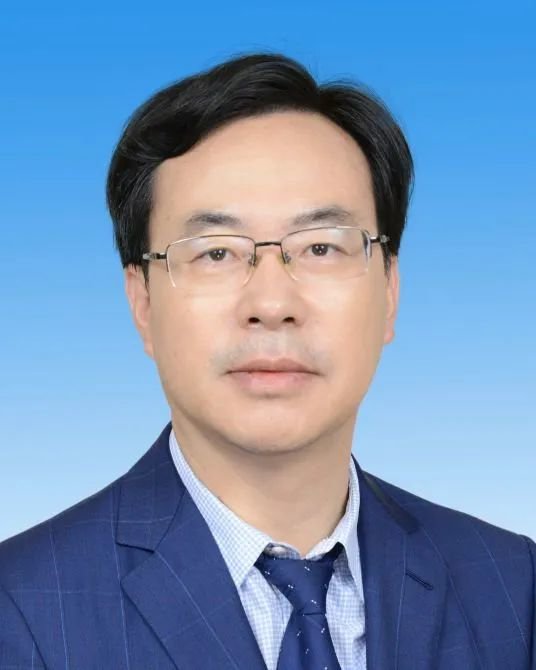 青島市萬建忠最新職務(wù)揭秘，職務(wù)查詢指南全攻略
