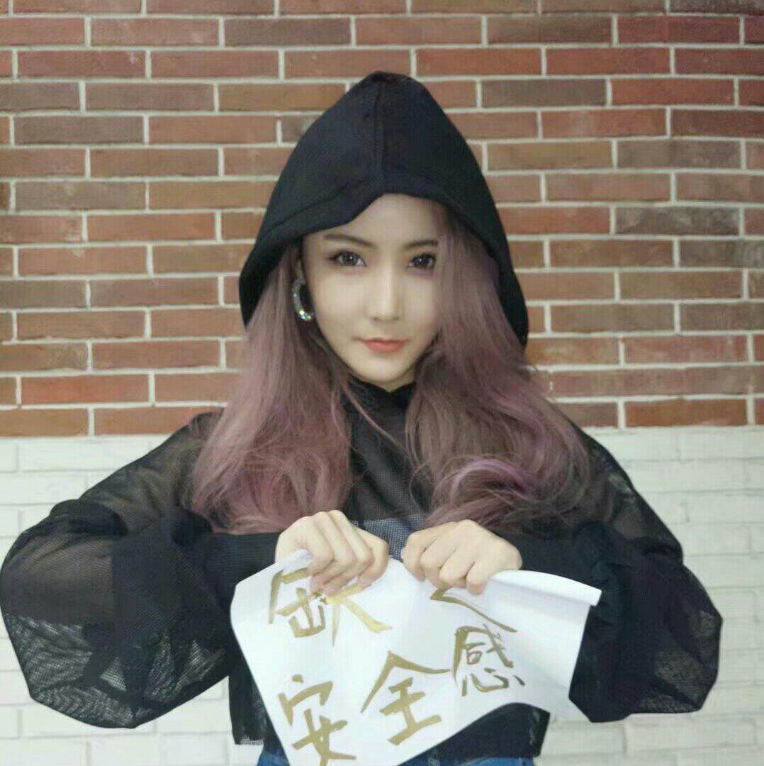 魏冰雪演唱會，科技之歌與生活交響的華麗篇章