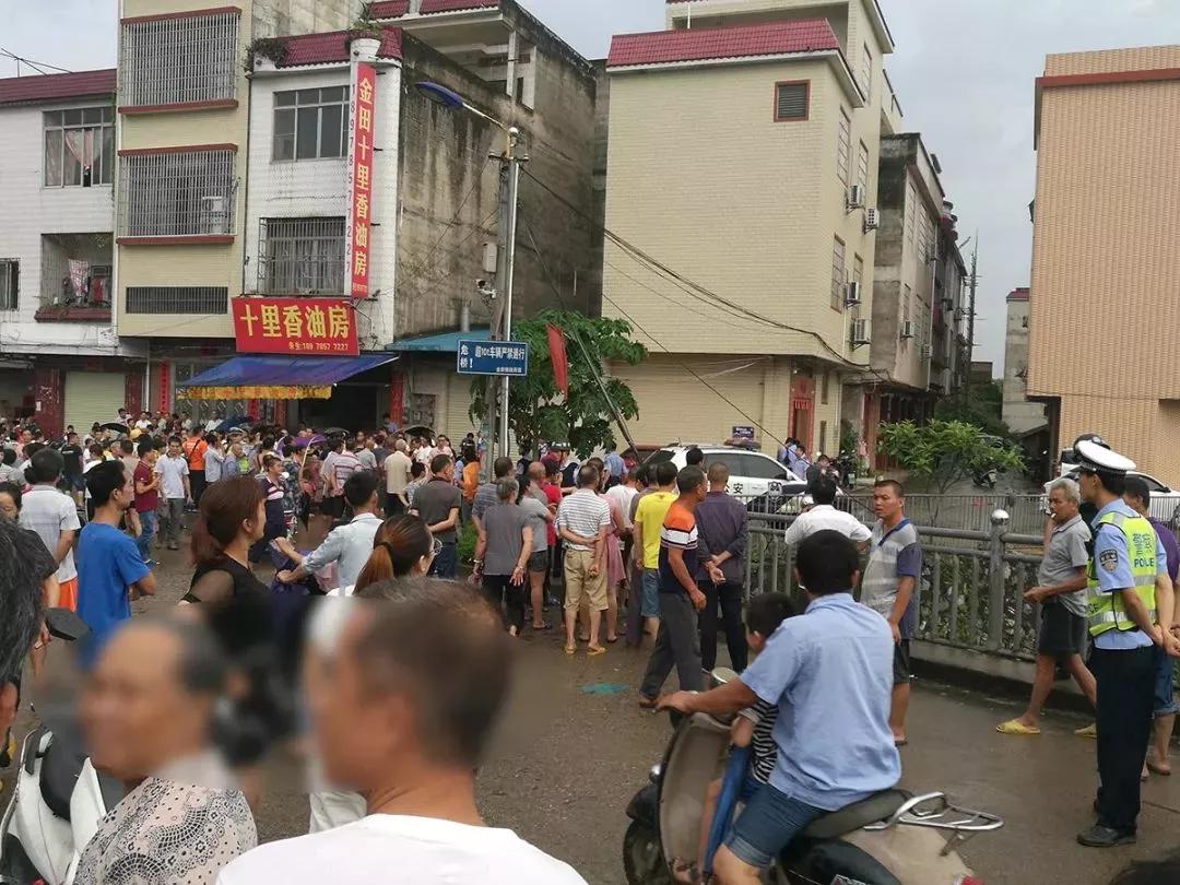 化州郎庭發(fā)生嚴(yán)重沖突事件，最新消息披露，震驚全城！